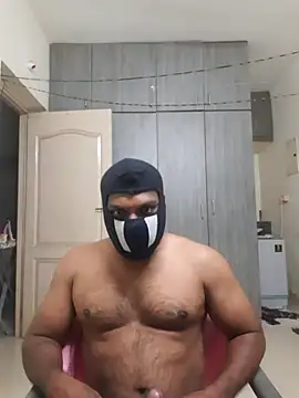 Snapshot of Chennaibull15 chatting on October 28, 5:34 pm Chennaibull15 online show from October 28, 5:34 pm