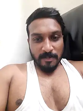 Snapshot of Chennaibull15 chatting on February 14, 3:05 pm Chennaibull15 online show from February 14, 3:05 pm