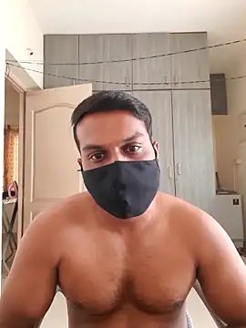 Snapshot of Chennaibull15 chatting on March 10, 5:11 am Chennaibull15 online show from March 10, 5:11 am