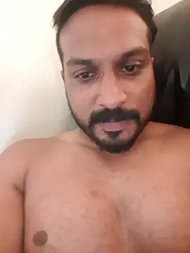 Snapshot of Chennaibull15 chatting on February 2, 6:47 am Chennaibull15 online show from February 2, 6:47 am