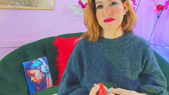 scarlette69 online show from November 30, 8:31 pm