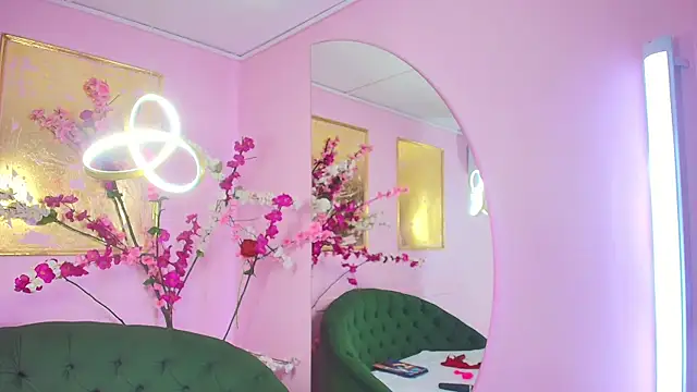 scarlette69 online show from November 7, 7:40 pm