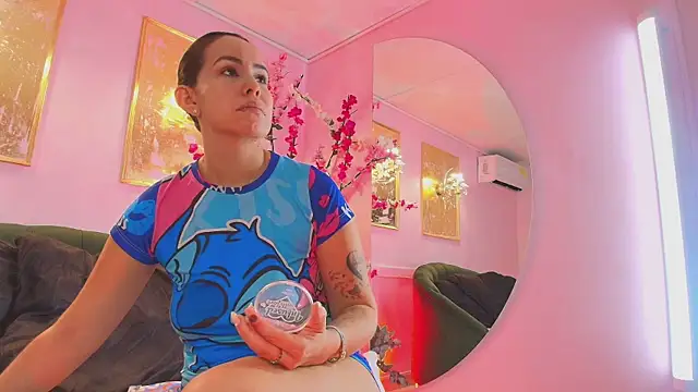 scarlette69 online show from March 15, 7:43 pm