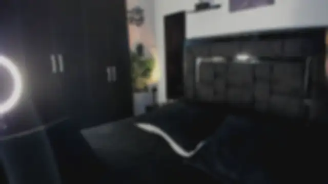 alanblack1 online show from April 12, 12:41 pm