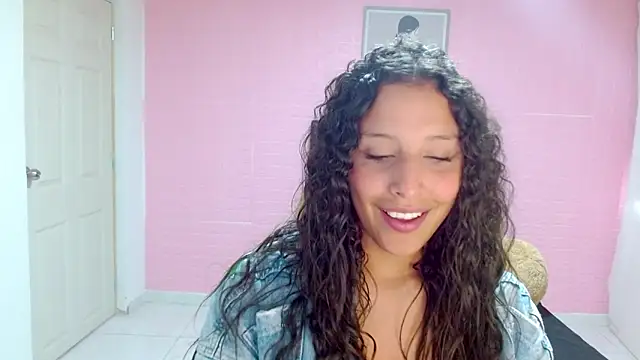 DULCE1609 online show from March 15, 9:05 pm
