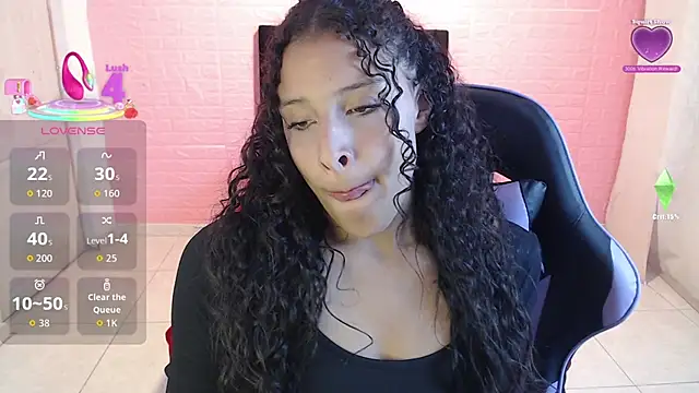 Snapshot of DULCE1609 chatting on February 19, 8:06 pm DULCE1609 online show from February 19, 8:06 pm