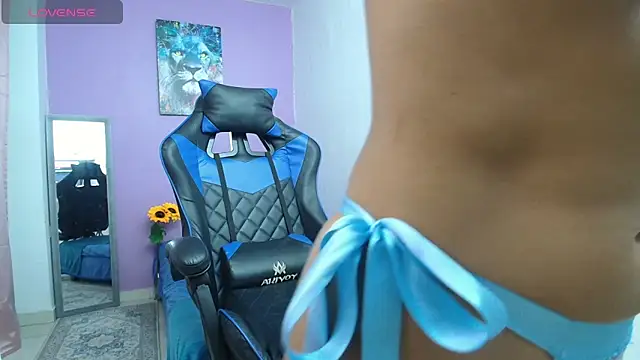 alana lara online show from June 9, 7:37 pm