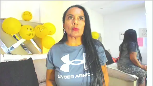 raquell moore online show from December 17, 4:34 pm