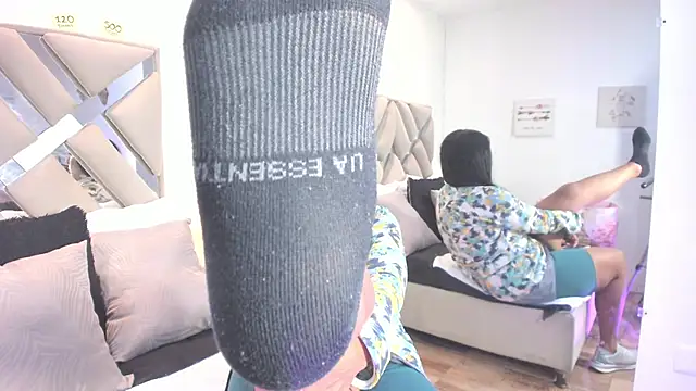 raquell moore online show from November 28, 12:27 pm