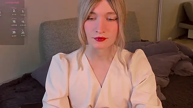 Snapshot of foxy_jpg chatting on March 20, 4:20 pm foxy jpg online show from March 20, 4:20 pm