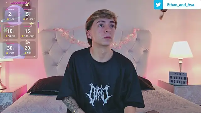 ethan and ava online show from September 23, 1:07 pm