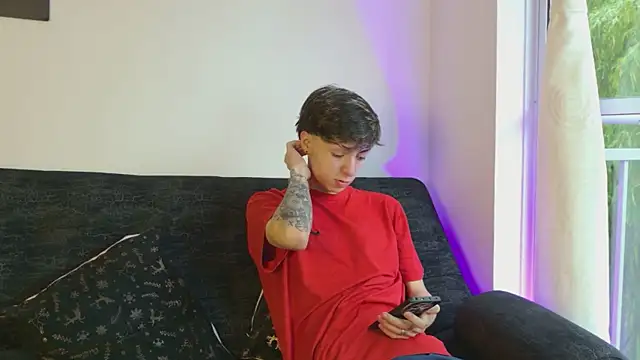 ethan and ava online show from February 15, 12:15 pm