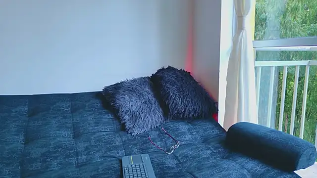 ethan and ava online show from October 24, 3:00 pm