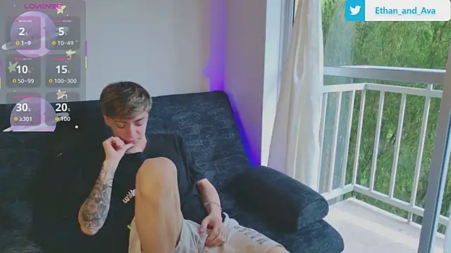 ethan and ava online show from November 5, 12:41 pm