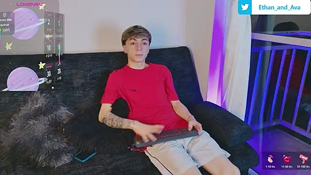 ethan and ava online show from November 9, 2:26 am