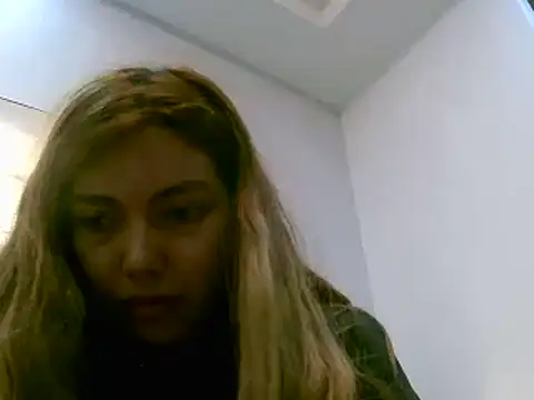 Snapshot of VittoriaTaylor chatting on March 18, 1:23 pm VittoriaTaylor online show from March 18, 1:23 pm