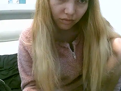 Snapshot of VittoriaTaylor chatting on October 23, 3:32 pm VittoriaTaylor online show from October 23, 3:32 pm