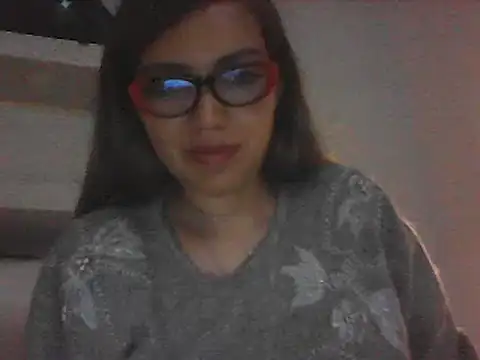 Snapshot of VittoriaTaylor chatting on February 24, 4:27 am VittoriaTaylor online show from February 24, 4:27 am