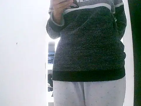 VittoriaTaylor online show from February 17, 5:43 pm