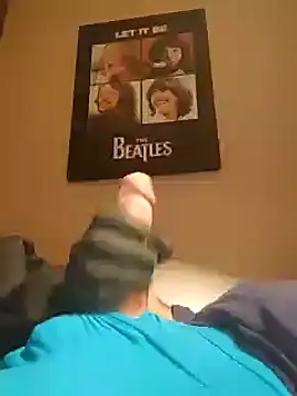 Snapshot of bwcbeat83 chatting on March 18, 7:22 am bwcbeat83 online show from March 18, 7:22 am