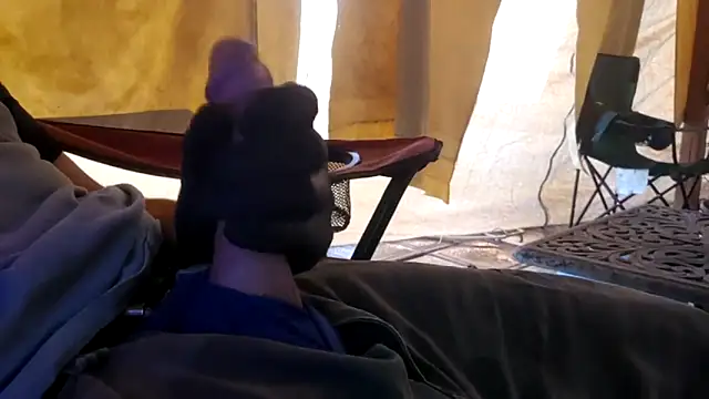 Snapshot of bwcbeat83 chatting on October 1, 12:16 am bwcbeat83 online show from October 1, 12:16 am