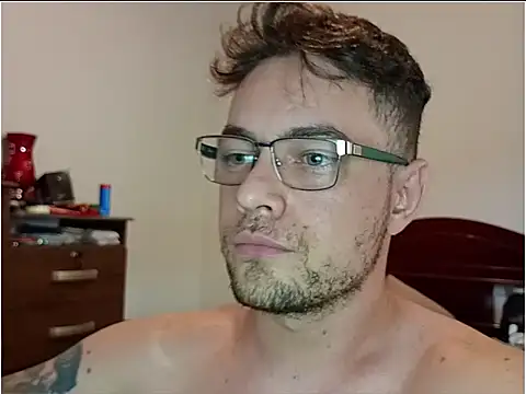 Dyllan   online show from April 15, 6:12 pm