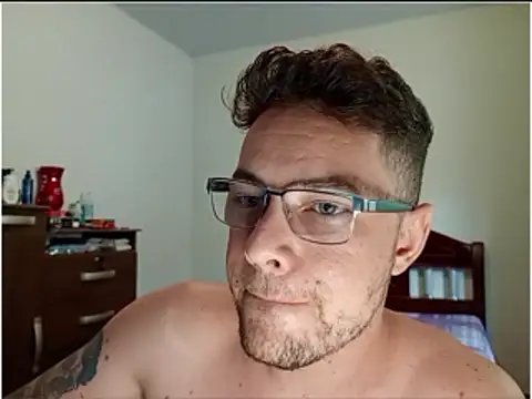 Dyllan   online show from April 13, 3:49 pm