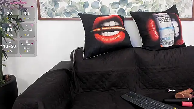 Snapshot of NicolettaLima chatting on March 19, 9:37 pm NicolettaLima online show from March 19, 9:37 pm