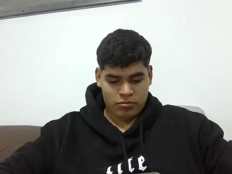 Snapshot of Jumi_777 chatting on October 7, 11:28 pm Jumi 777 online show from October 7, 11:28 pm