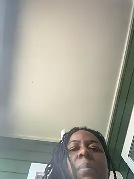 xoxoHotCoCo online show from March 27, 1:56 pm