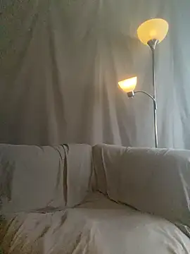 xoxoHotCoCo online show from March 30, 4:41 pm