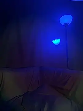 xoxoHotCoCo online show from March 12, 2:32 pm