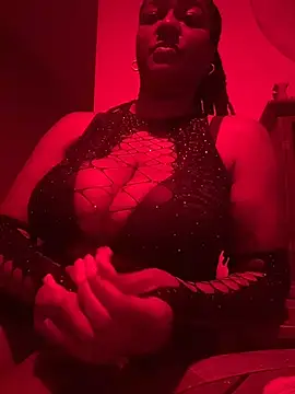 xoxoHotCoCo online show from April 19, 1:50 am