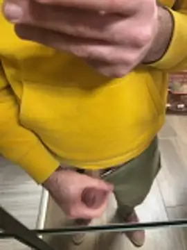 Snapshot of Klaus298 chatting on December 3, 2:27 pm Klaus298 online show from December 3, 2:27 pm