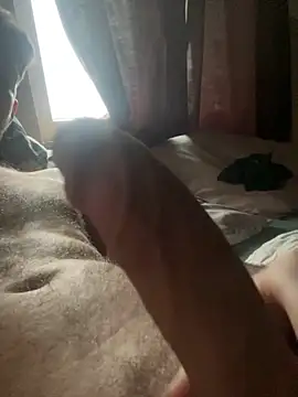 Snapshot of Klaus298 chatting on September 10, 6:23 am Klaus298 online show from September 10, 6:23 am