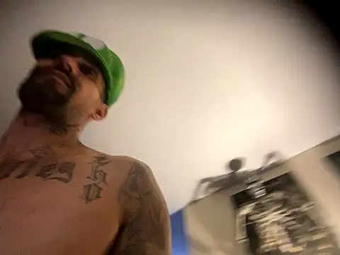 hornycouple818 online show from November 15, 4:11 pm