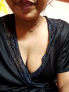 priya0921 online show from February 20, 11:53 am