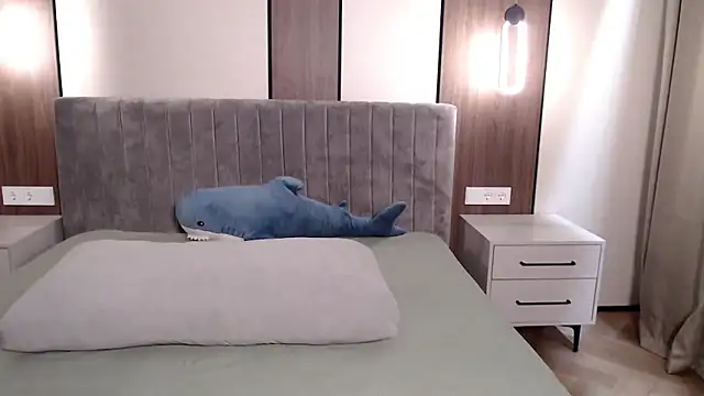 mystiksirenn online show from November 30, 1:23 pm