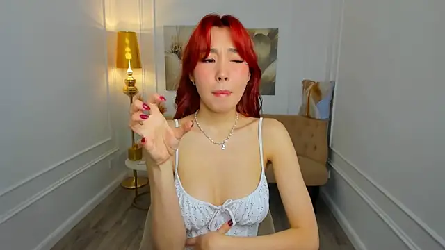 AnnaReyla online show from April 2, 7:31 pm