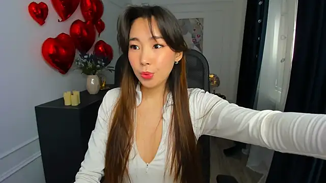 AnnaReyla online show from February 9, 11:08 am