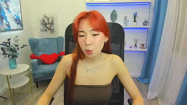 AnnaReyla online show from March 17, 2:03 am