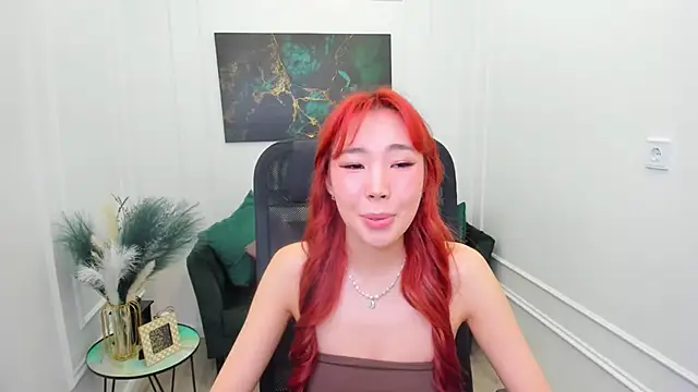 AnnaReyla online show from April 3, 7:31 pm