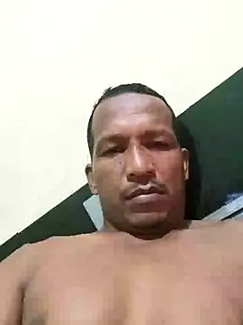 Nego8659 online show from May 12, 7:53 pm