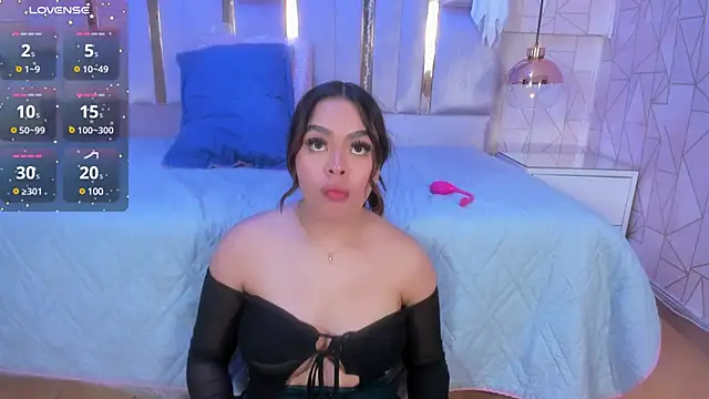 Snapshot of MedusaLee chatting on January 17, 4:15 pm MedusaLee online show from January 17, 4:15 pm