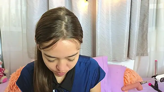 SERAFINA  online show from October 7, 1:01 pm