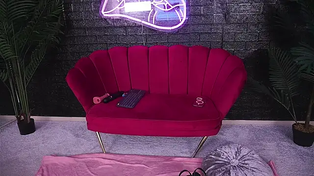 Snapshot of Annabellerise chatting on September 22, 4:18 am Annabellerise online show from September 22, 4:18 am