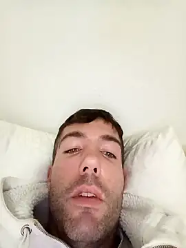 Yeray01 online show from February 24, 8:21 pm