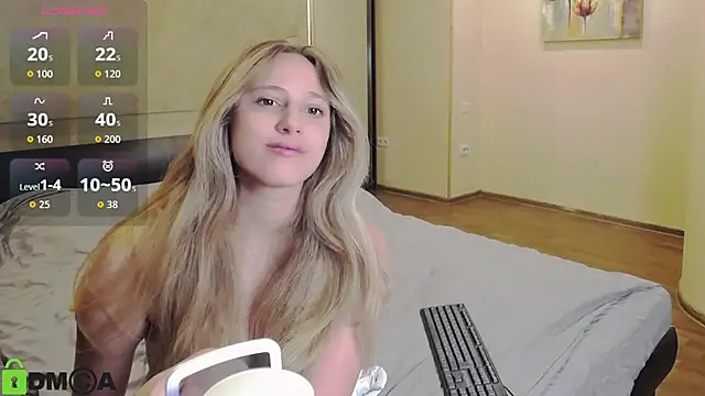 blondyriss online show from September 15, 5:24 pm
