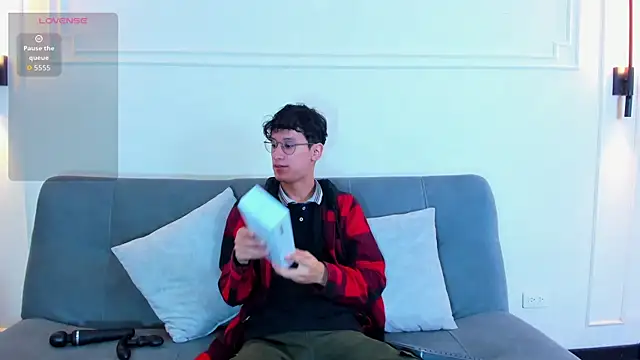 Cum hunters online show from November 8, 3:10 am