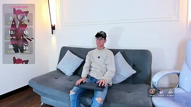 Cum hunters online show from November 11, 3:12 am